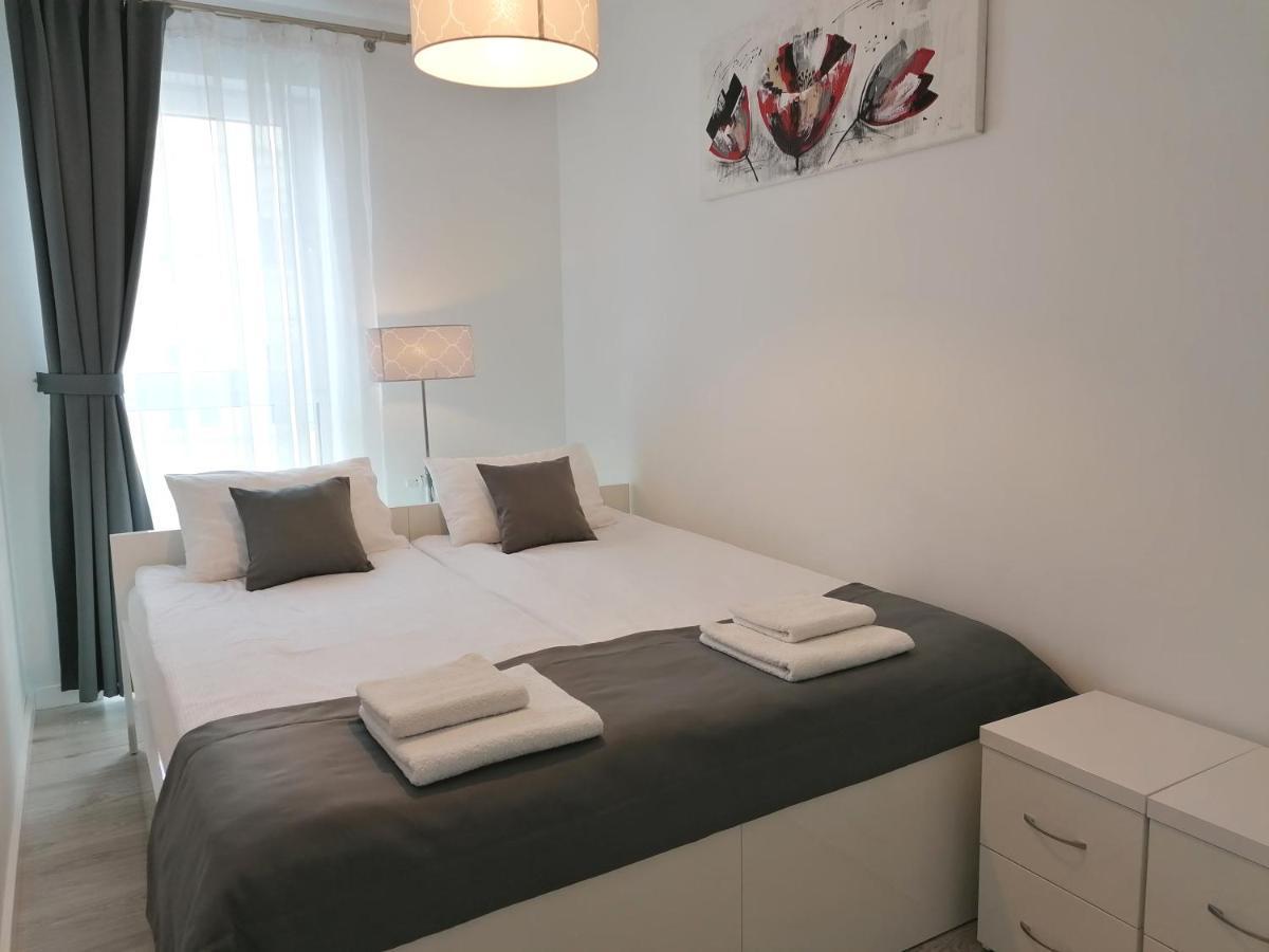 Apartamenty Mariela-Kolobrzeg Z Garazem Exterior photo