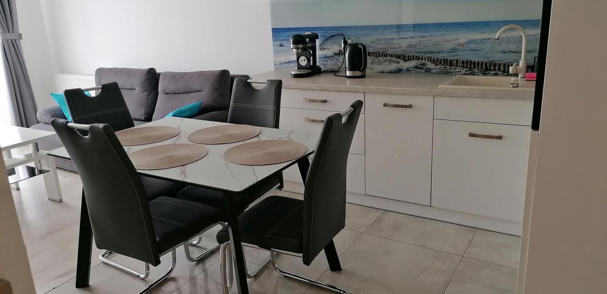 Apartamenty Mariela-Kolobrzeg Z Garazem Exterior photo