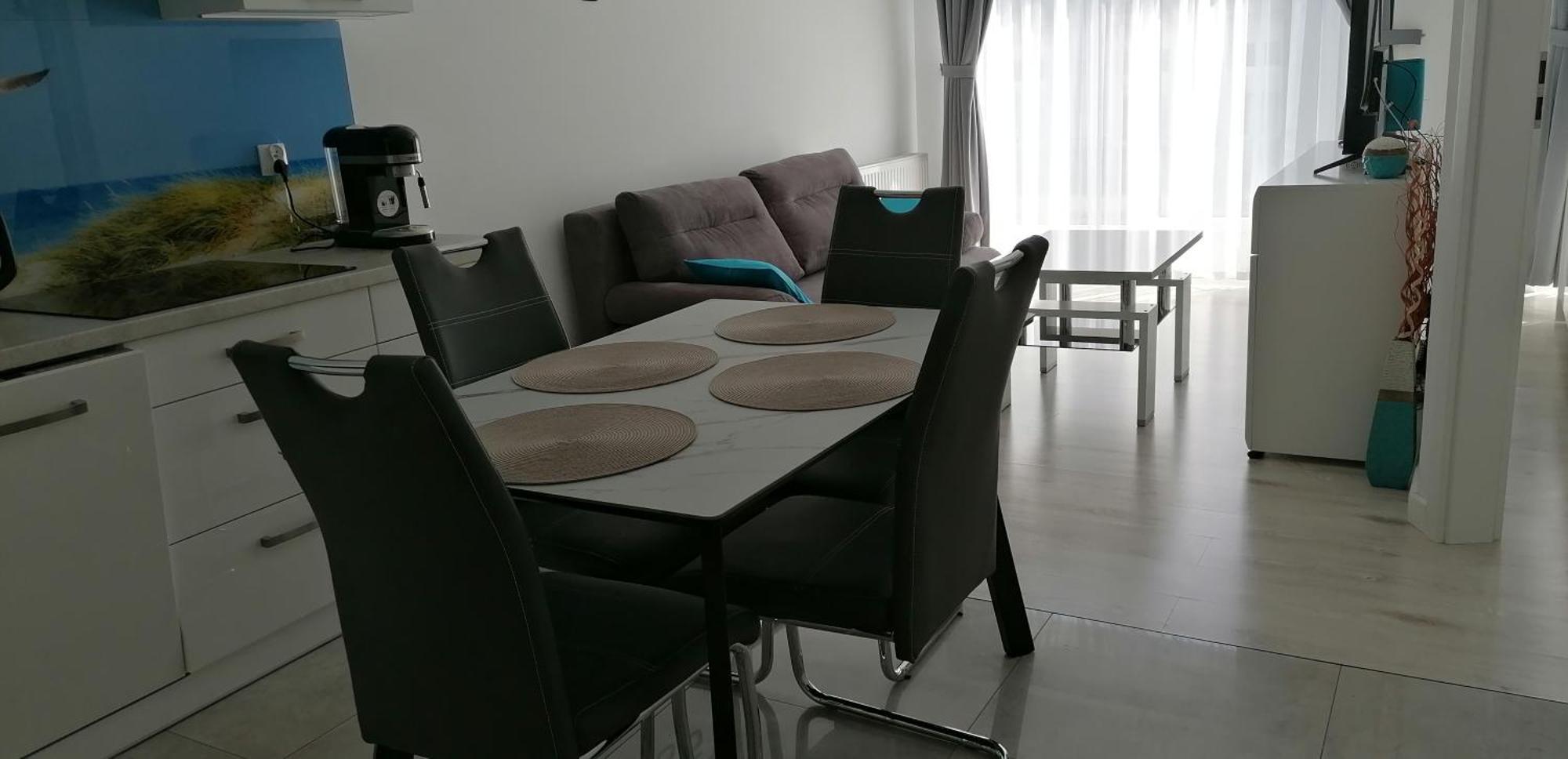 Apartamenty Mariela-Kolobrzeg Z Garazem Exterior photo
